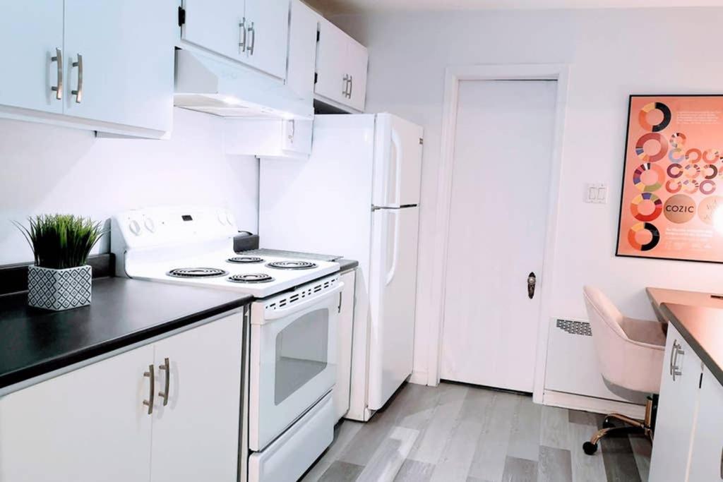 Chez Edouard By Hebergements Dcl Québec Zewnętrze zdjęcie