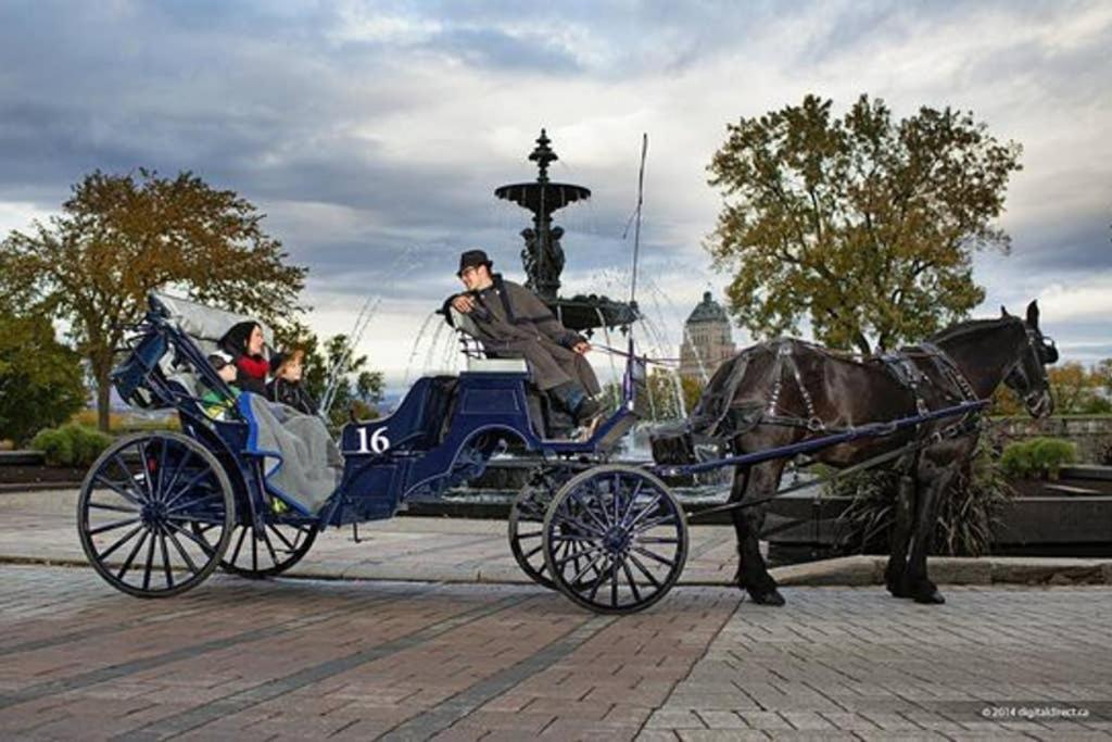 Chez Edouard By Hebergements Dcl Québec Zewnętrze zdjęcie